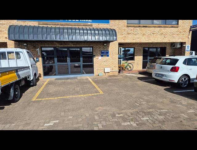 975M² WAREHOUSE TO LET IN GLEN ANIL